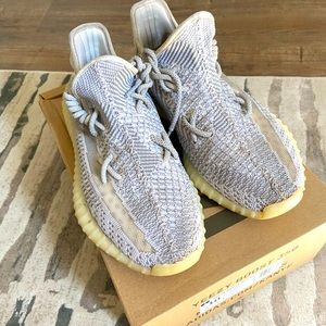Yeezy boost 350 Adidas men’s sneakers 👟